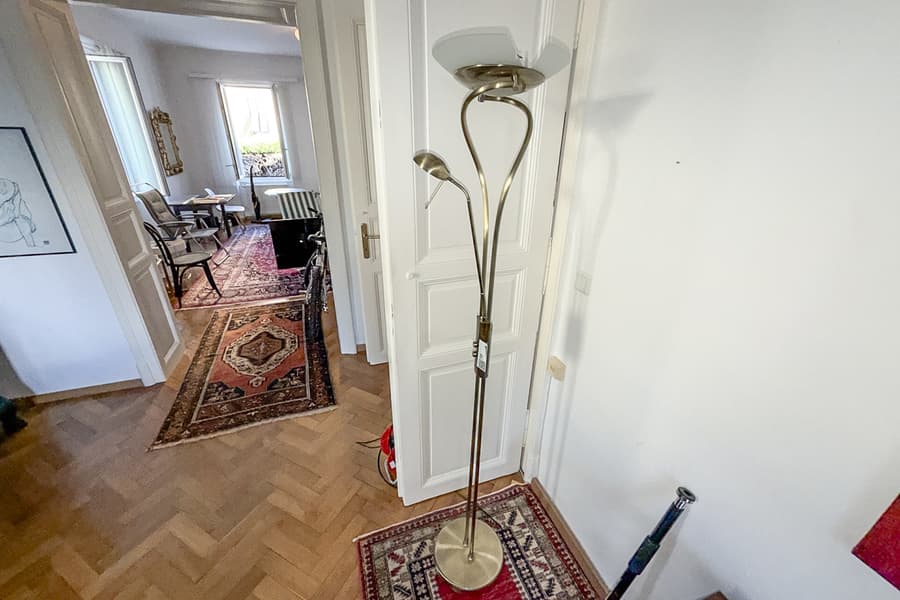 Stehlampe